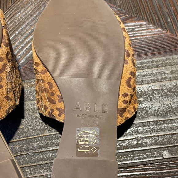 Able Women's Brown Leopard Mules - Picture 10 of 13